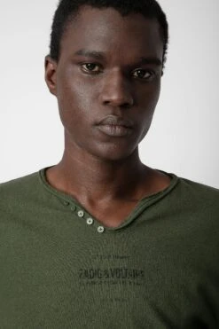 Zadig & Voltaire Monastir Henley T-shirt Used Kaki 9 Zadig & Voltaire Monastir Henley T-shirt Used Kaki -Zadig & Voltaire Shop JMTN00241 USED KAKI 5