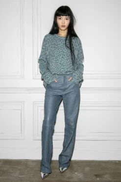 Zadig & Voltaire Markus Leopard Cashmere Sweater Nuage 11 Zadig & Voltaire Markus Leopard Cashmere Sweater Nuage -Zadig & Voltaire Shop KWSW01530 NUAGE 9