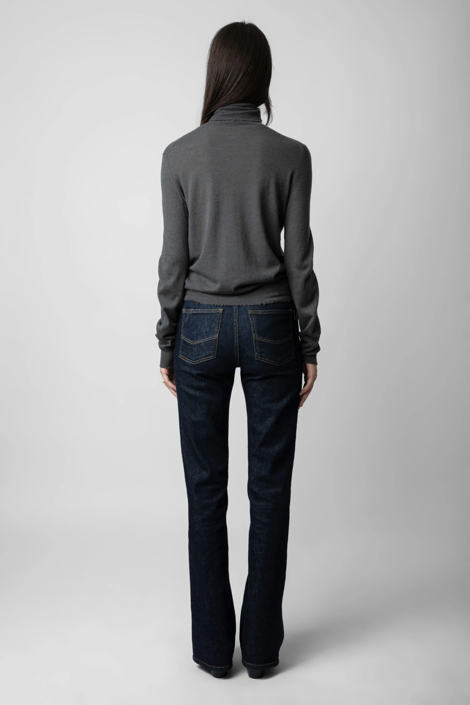 Zadig & Voltaire Bobby Cashmere Sweater Ardoise 4 Zadig & Voltaire Bobby Cashmere Sweater Ardoise - Image 4
