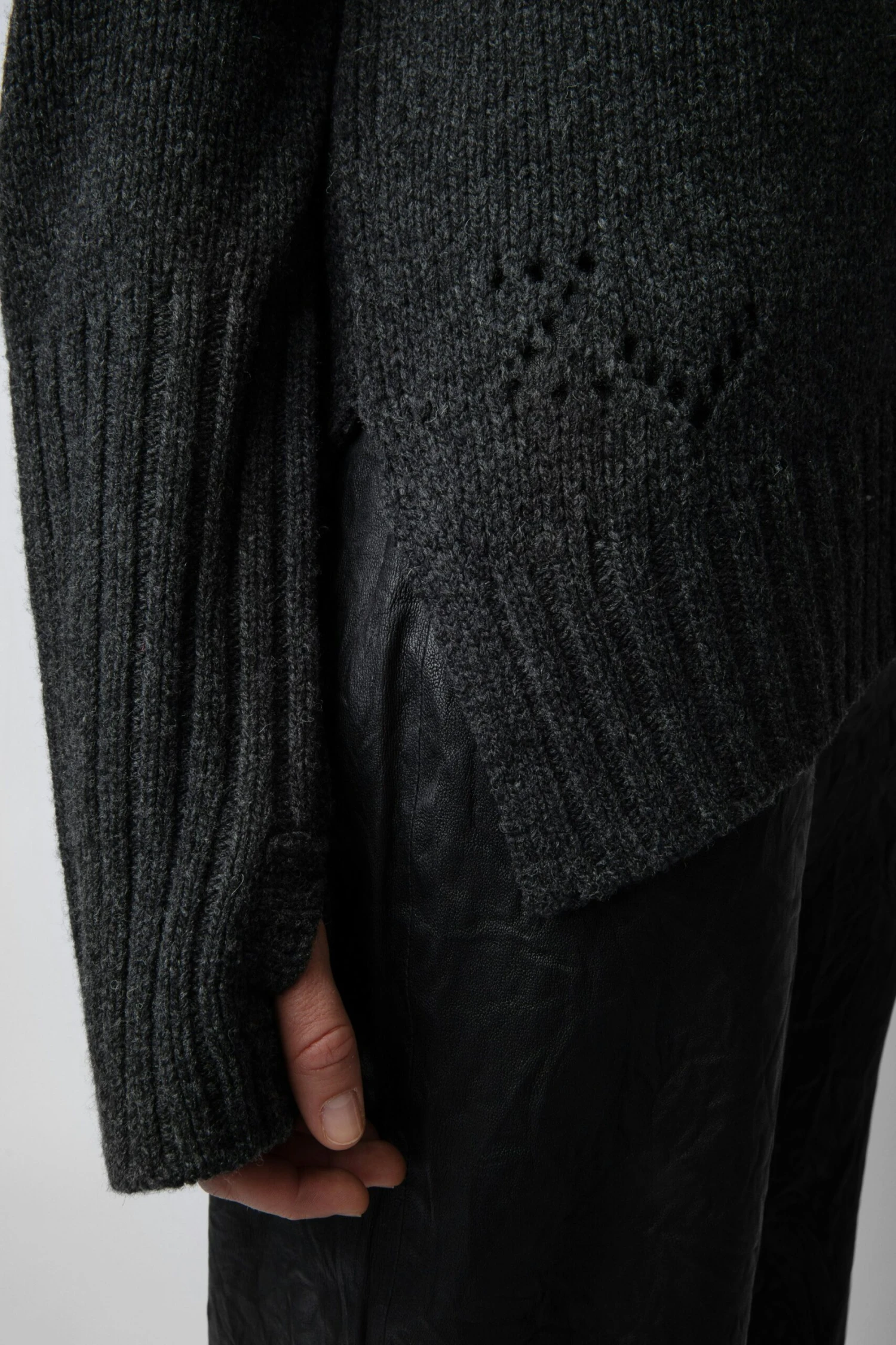 Zadig & Voltaire Alma We Heart Sweater Anthracite 5 Zadig & Voltaire Alma We Heart Sweater Anthracite - Image 5