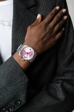 Zadig & Voltaire Time2Love Watch Date -Zadig & Voltaire Shop owwt00090 date 9